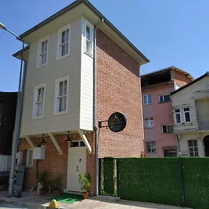 Lovely History Отель
