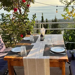 Guest house Persephone